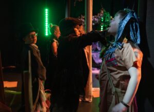 Irina Heinonen_Pöllö pesee Rähjää